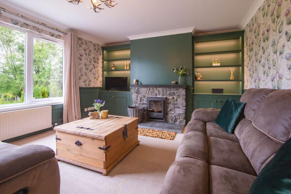 Вілла Calm Scottish Country Escape With Hot Tub Sleeps 6 Інвернесс Екстер'єр фото