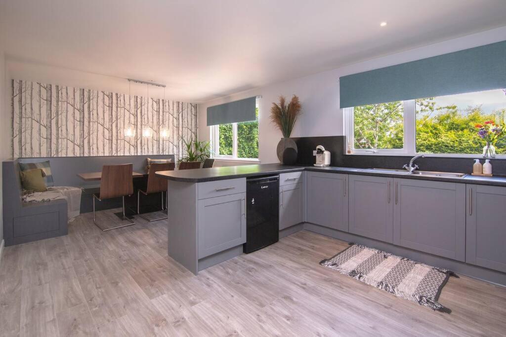 Вілла Calm Scottish Country Escape With Hot Tub Sleeps 6 Інвернесс Екстер'єр фото